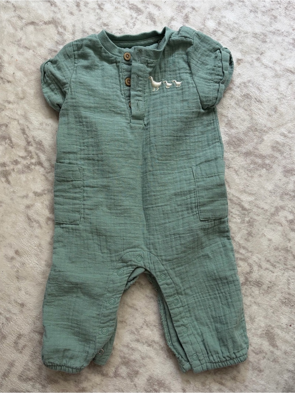 0-3 months baby boy green outfit with little ducks